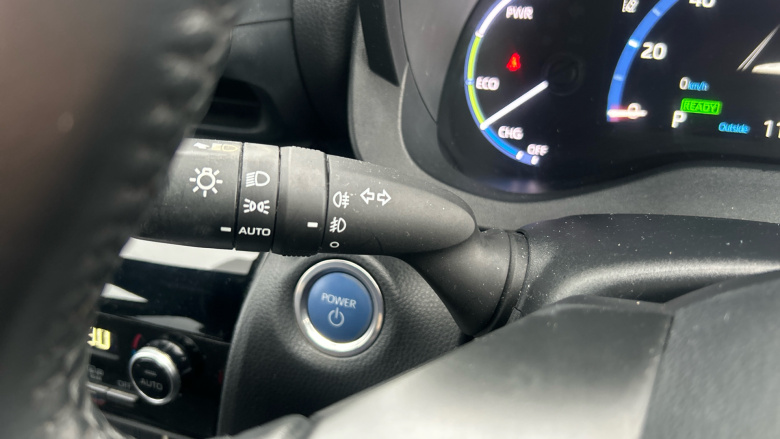 Toyota Yaris Cross 1.5 Hybrid Design 5dr CVT Hybrid Estate